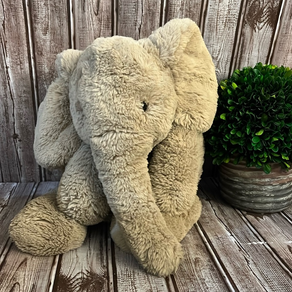 Jellycat Retired Large 22 “ Smudge Elephant